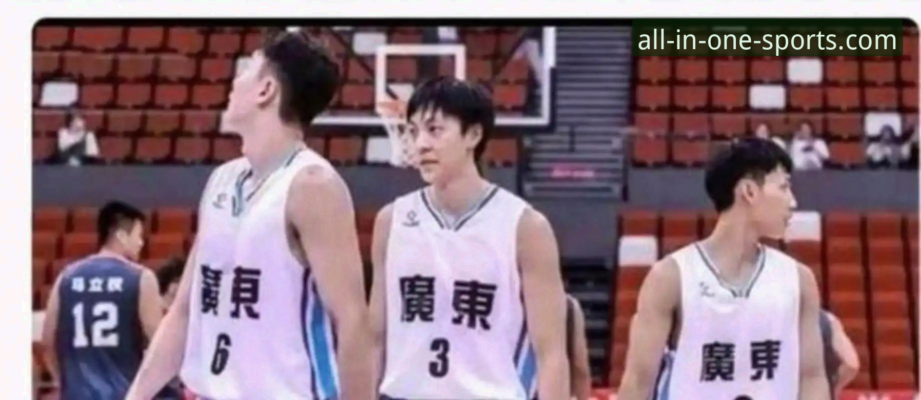 英格兰vs日本：0-1冷门背后的真实差距与球迷热议对比分析